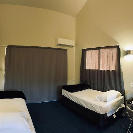 Rayland Epsom Motel Όκλαντ Εξωτερικό φωτογραφία
